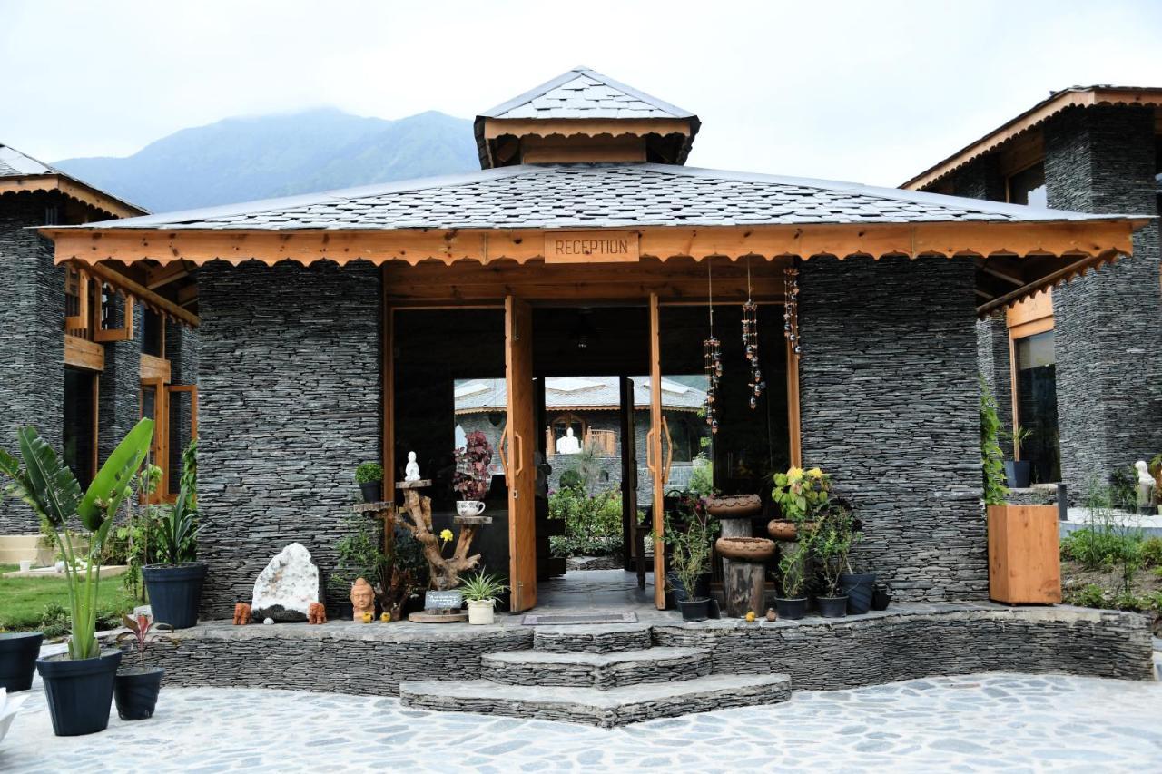 Osho Himalayas Wellness Resort Kangra Exterior foto
