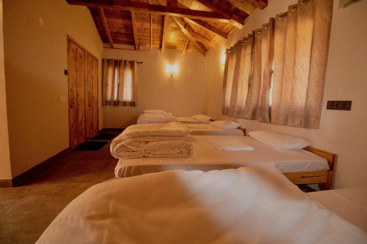 Osho Himalayas Wellness Resort Kangra Exterior foto