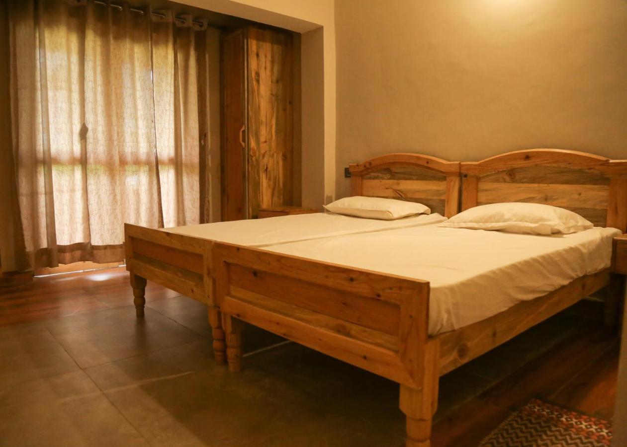 Osho Himalayas Wellness Resort Kangra Exterior foto